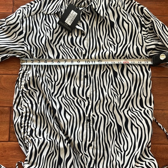 PrettyLittleThing Size 6 Black Zebra Tie Side Button Up Shirt Dress - Picture 7 of 8